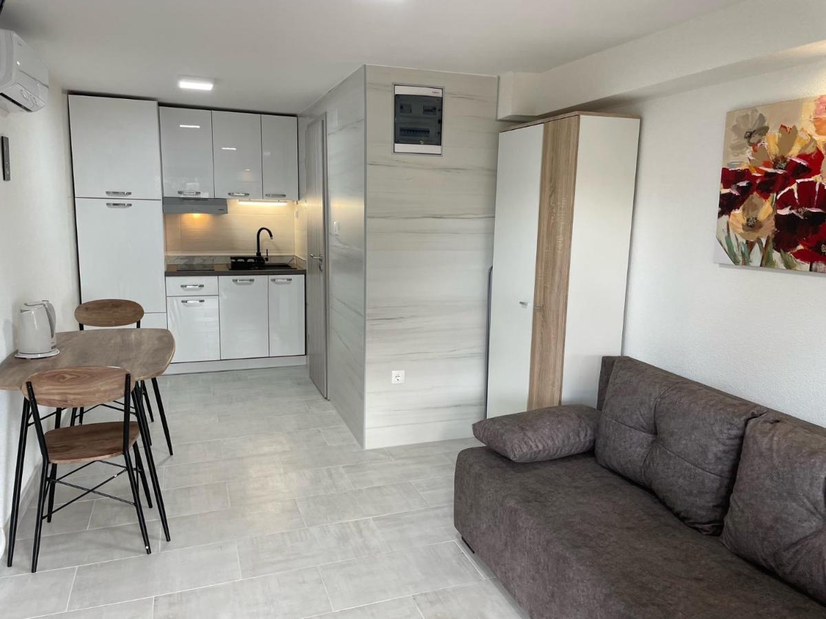 Lory Apartmani Dramalj Ngoại thất bức ảnh