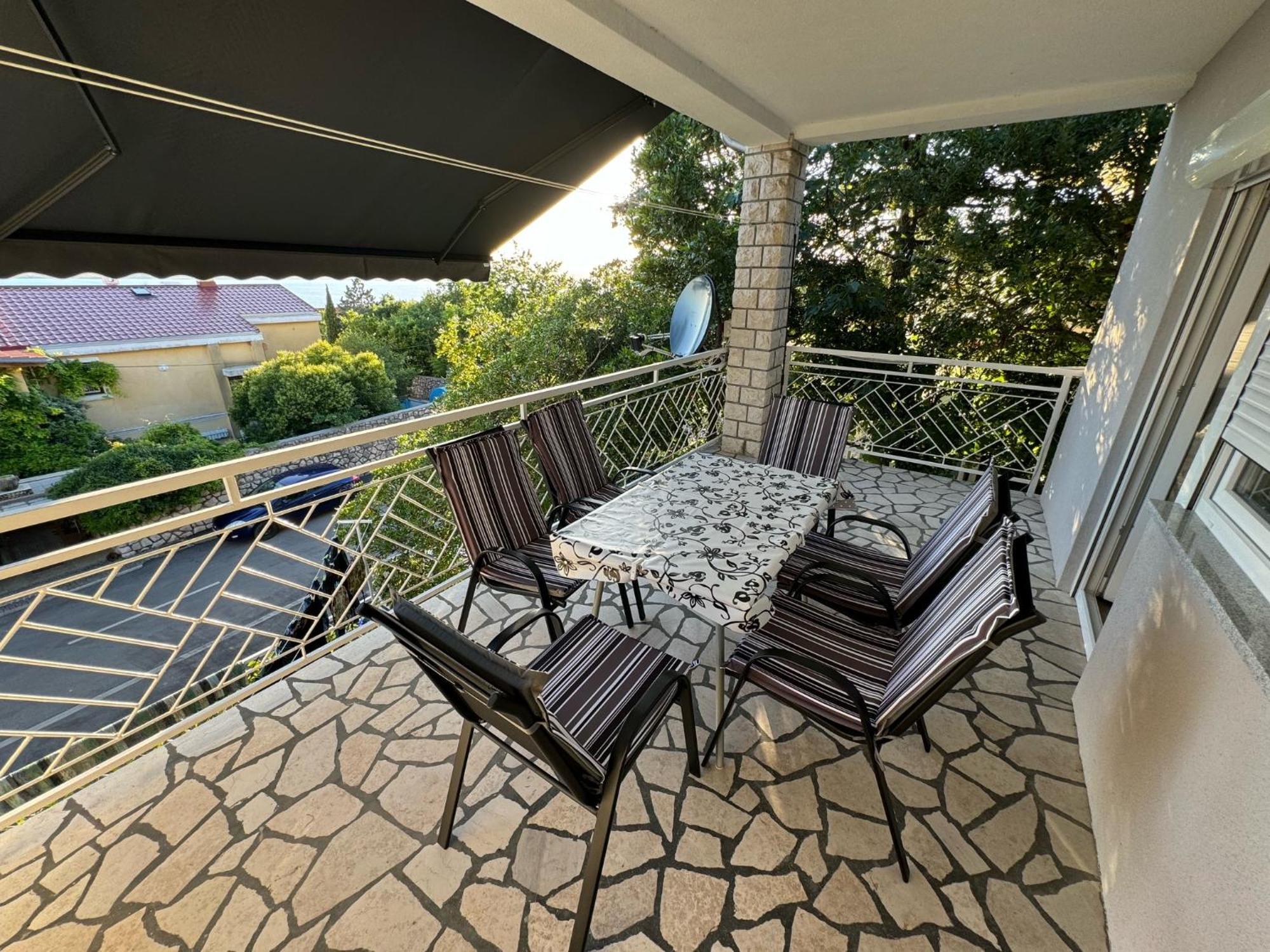 Lory Apartmani Dramalj Ngoại thất bức ảnh
